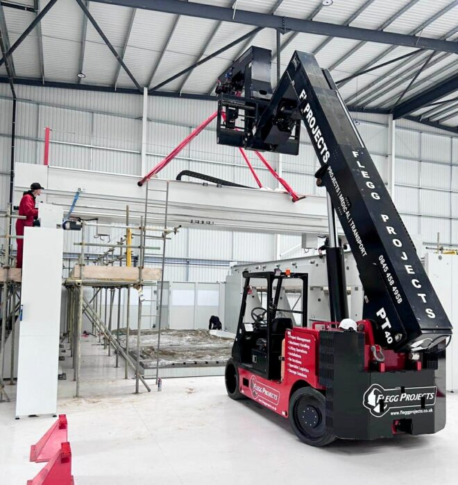 Routing machine lifting top position